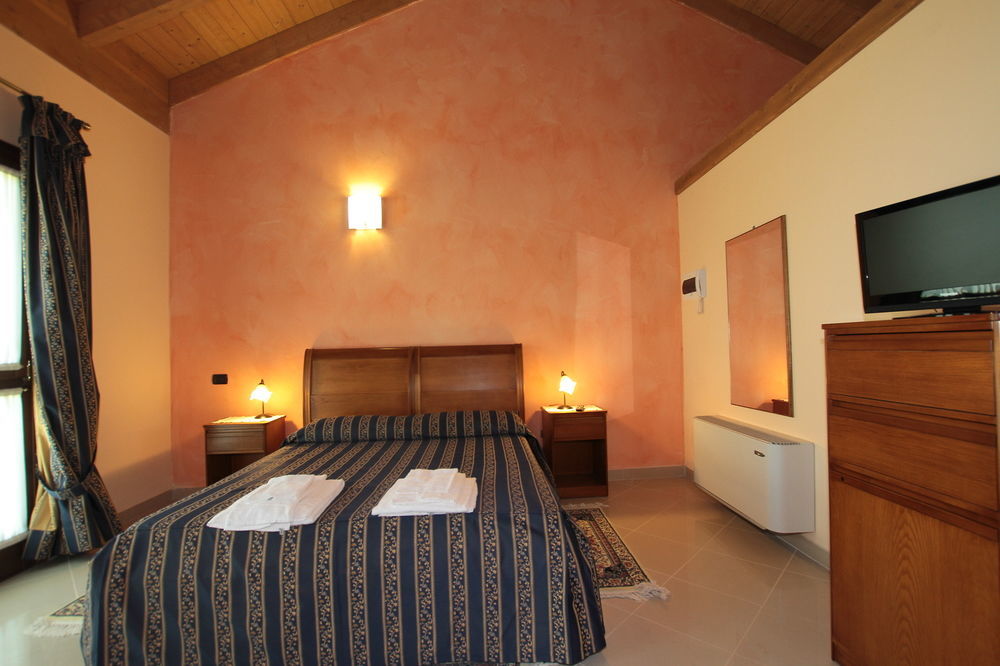 Agriturismo Tre Rondini Legnago Exterior photo